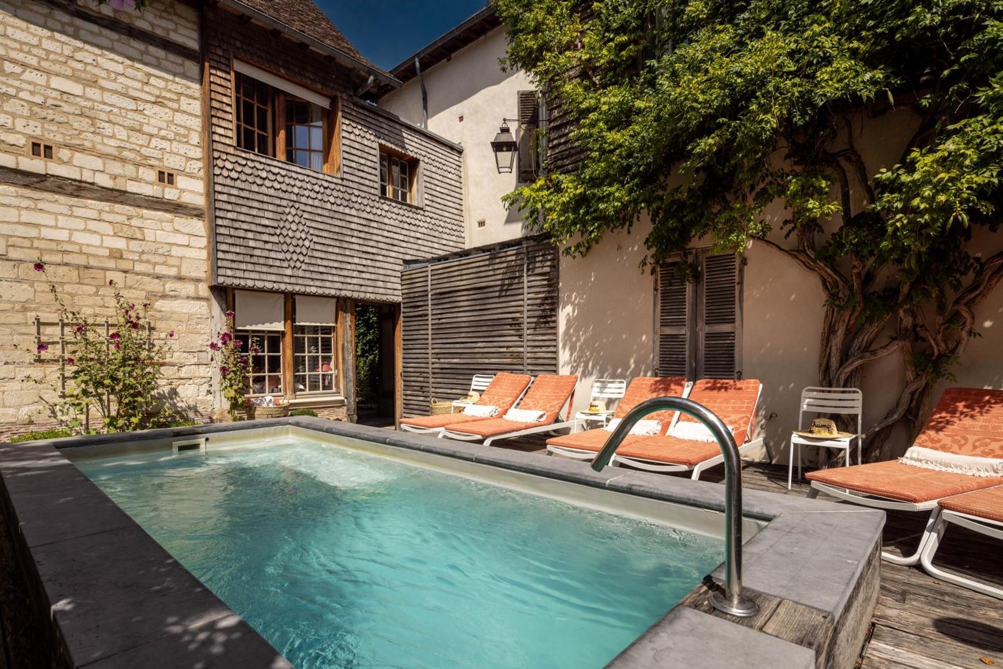 Le Champ Des Oiseaux Hotel & Spa Troyes Exteriör bild